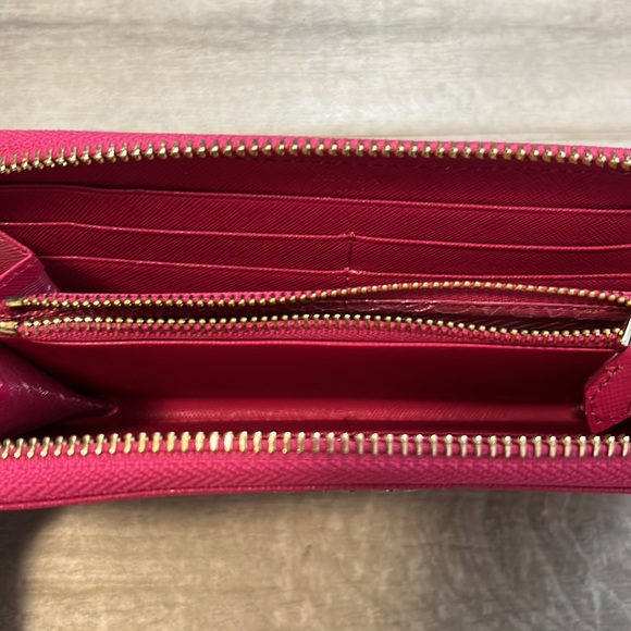PRADA hot pink zip wallet - Picture 2 of 4